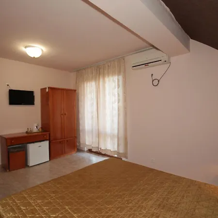Family Kosko Hotel 3*